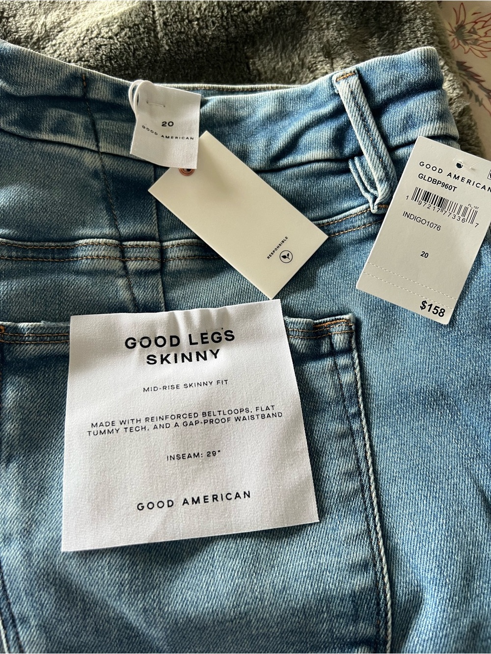 BNWT Good American Soft Tech Good Legs Skinny Jeans - Light Wash Blue 20plus
